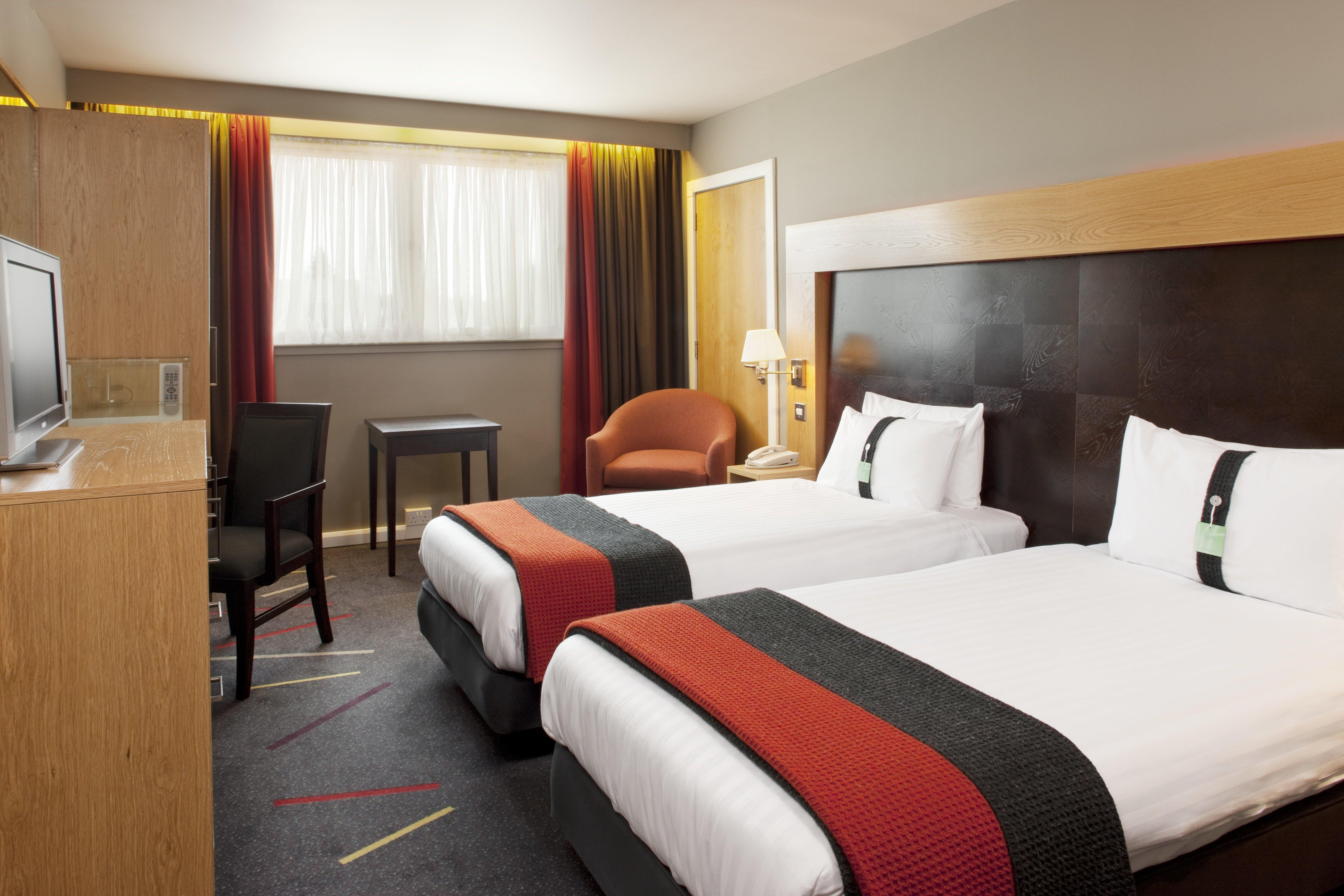 Holiday Inn Aberdeen West By Ihg Westhill Habitación foto