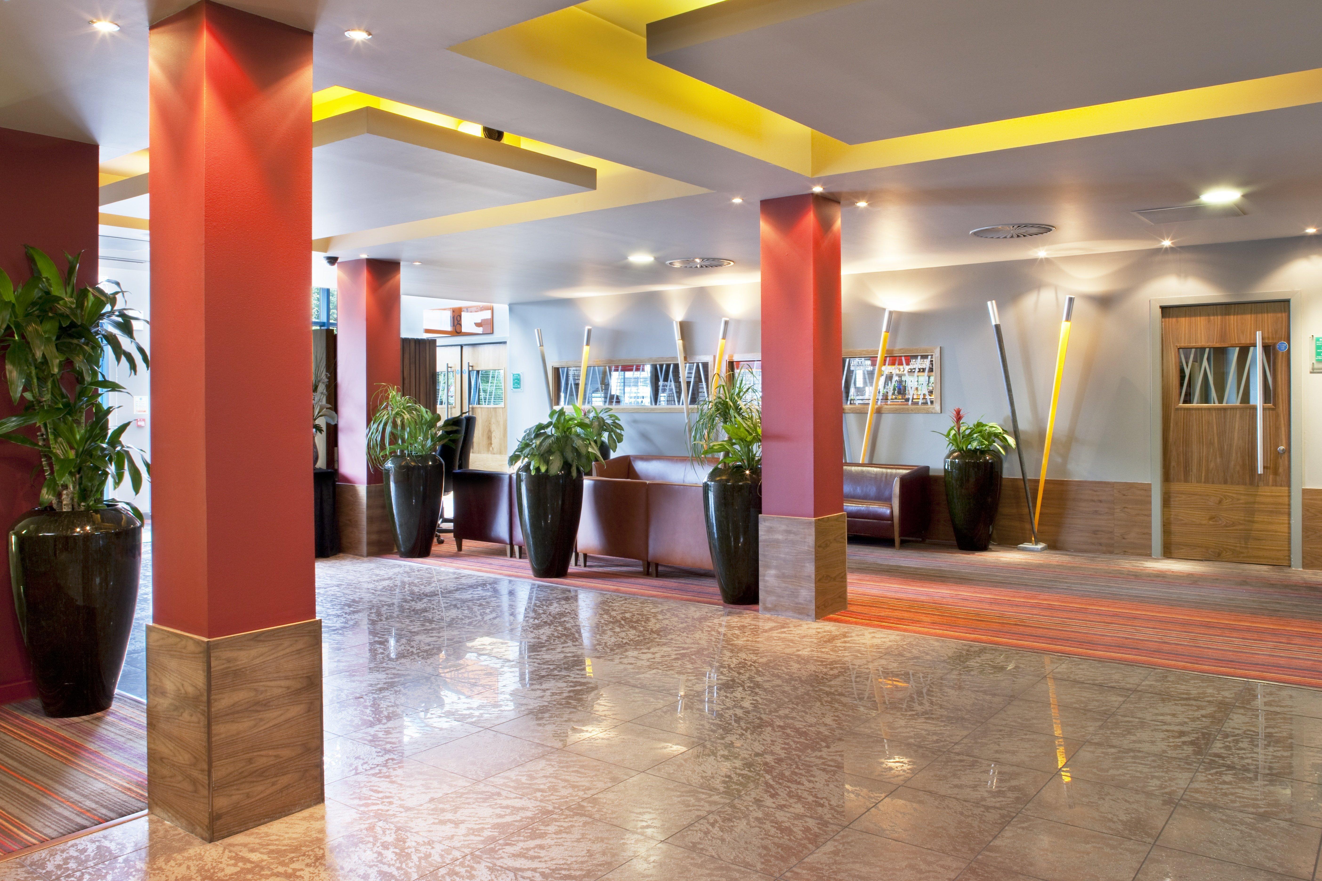 Holiday Inn Aberdeen West By Ihg Westhill Exterior foto