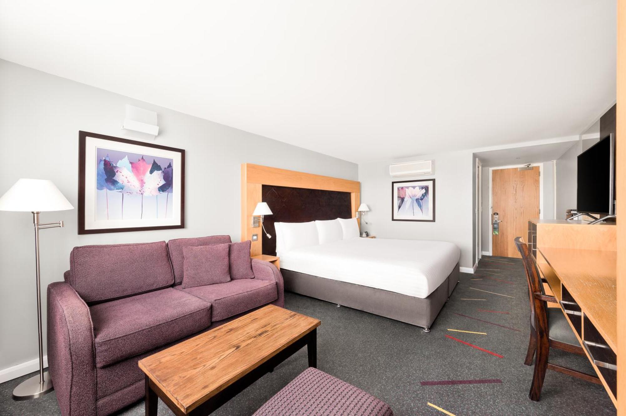 Holiday Inn Aberdeen West By Ihg Westhill Exterior foto