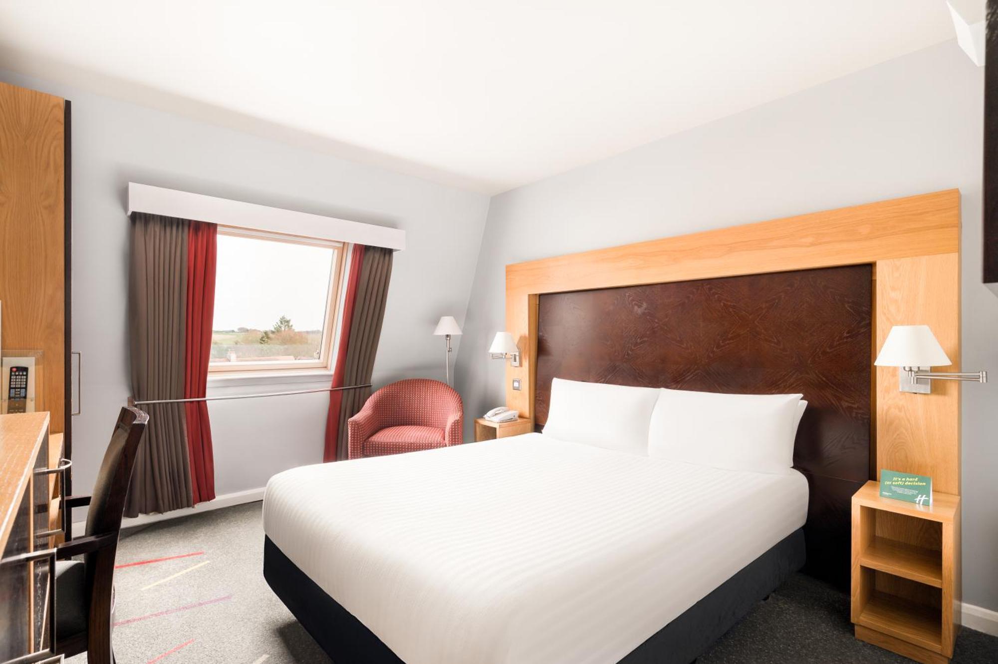 Holiday Inn Aberdeen West By Ihg Westhill Exterior foto